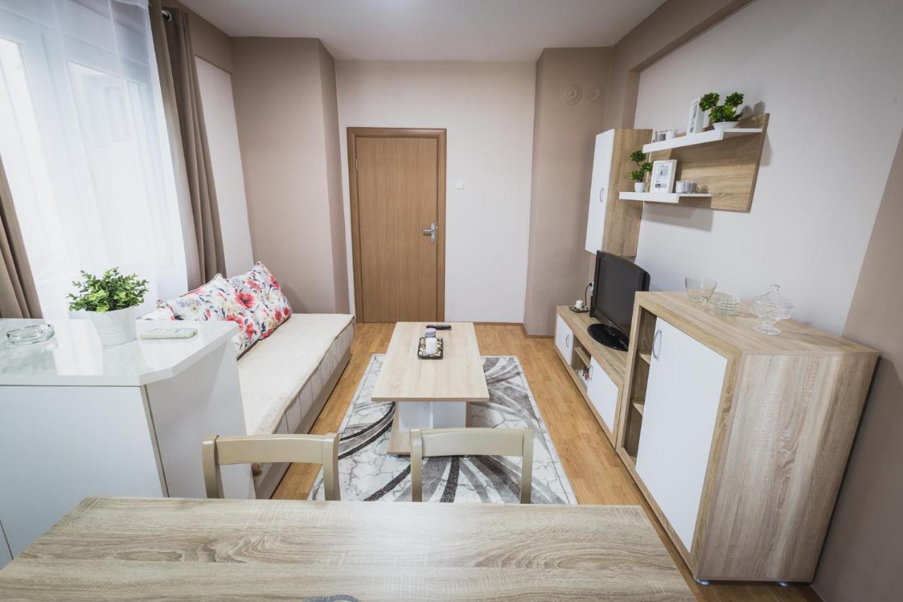 Axios Apartment غيفيغليا المظهر الخارجي الصورة